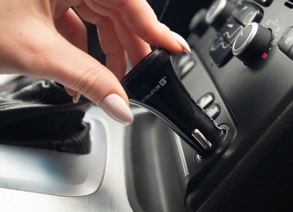 Autolaadijad Evelatus - Evelatus Quick Car Charger QCC02 Black