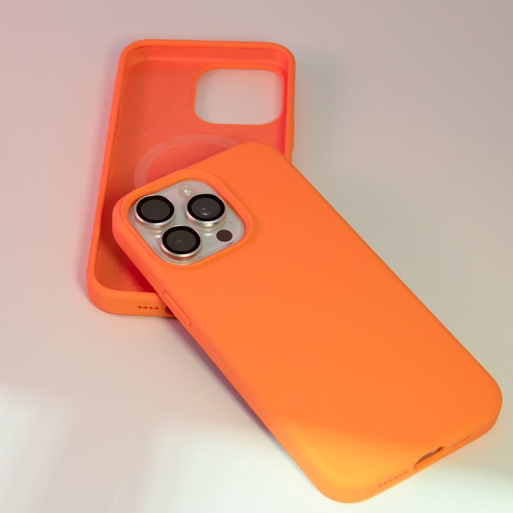 Aizmugurējais vāciņš Evelatus Apple iPhone 15 Pro Max Premium Magsafe Soft Touch Silicone Case New Function Orange