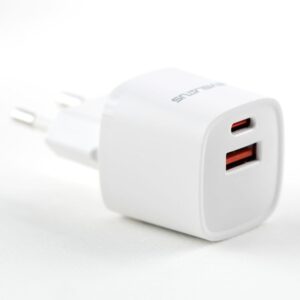 Adaptrid Evelatus  USB-A and USB-C 30W Max / EU charger White