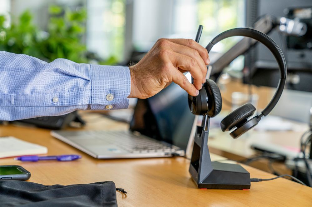 Computer accessories HP HP Poly Voyager 4320 MS Teams Headset