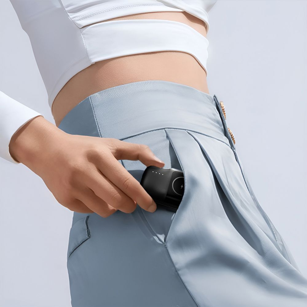 Väline aku Wozinsky WF16-YLS 5000mAh 15W Lightning Mini Power Bank with Built-in USB-C Cable and Apple Watch Charger - Black