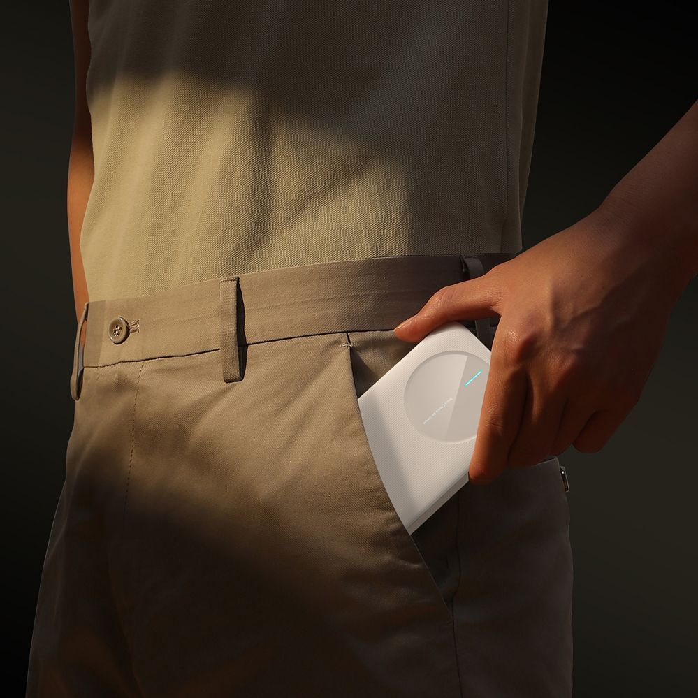 Ārējais akumulators Joyroom Powerbank Joyroom JR-PBF12 10000mAh 2.4A 2x USB-A 1x USB-C - white