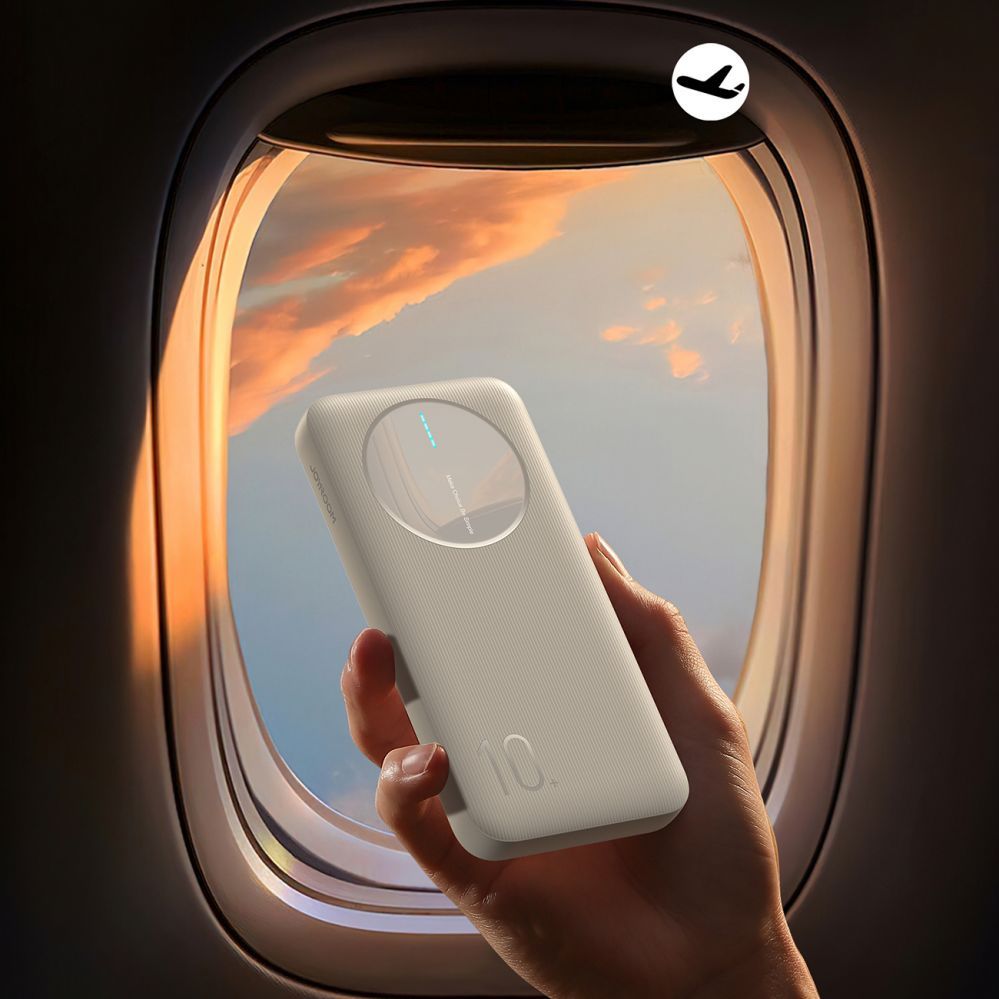 Ārējais akumulators Joyroom Powerbank Joyroom JR-PBF12 10000mAh 2.4A 2x USB-A 1x USB-C - white