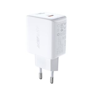 Adapteris Acefast  Acefast fast charger USB Type C 20W Power Delivery white (A1 EU white) 