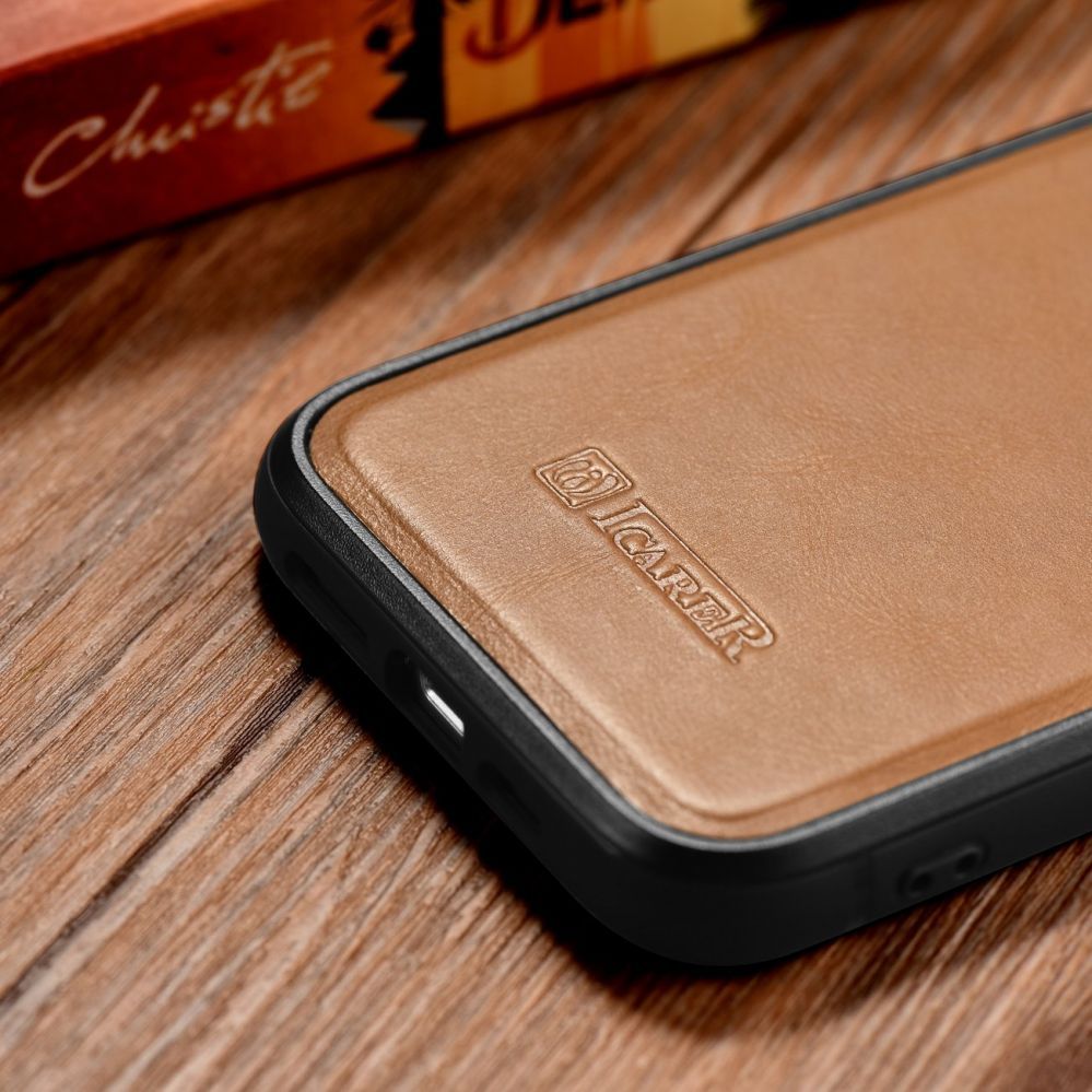 Aizmugurējais vāciņš iCarer iCarer Leather Oil Wax case covered with natural leather for iPhone 14 brown (WMI14220717-TN)