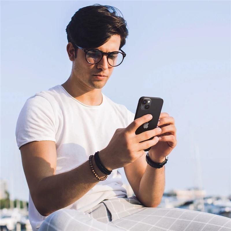 Aizsargstikls Spigen Spigen Glas.tR EZ Fit Optik Camera Protector for iPhone 14 / Plus / 15 / Plus - Black 2 pcs.