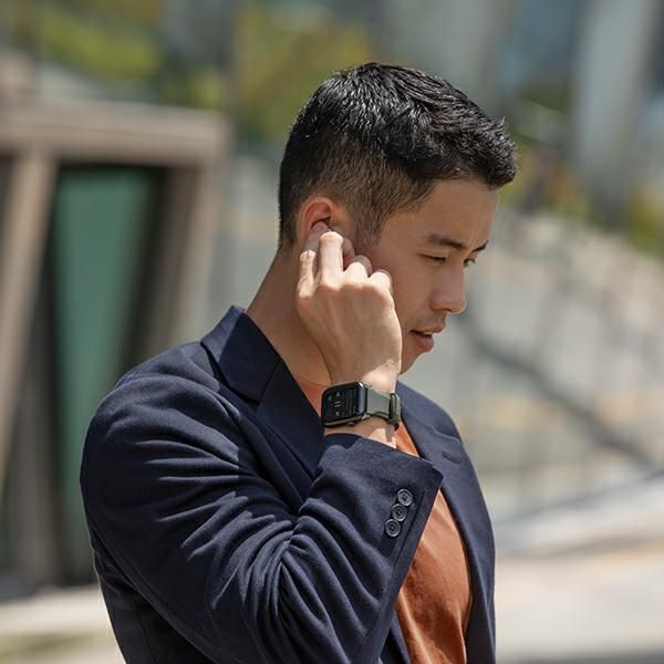 Tagakaaned UNIQ Uniq Linus strap for Apple Watch 1/2/3/4/5/6/7/8/SE/SE2 38/40/41mm - black