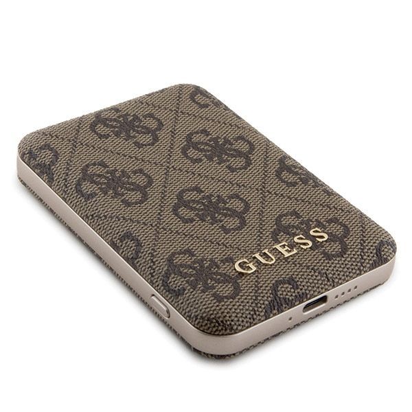 Other Phone Accessory Guess Guess 4G Metal Logo case set for iPhone 15 Pro + 5000mAh MagSafe power bank - brown