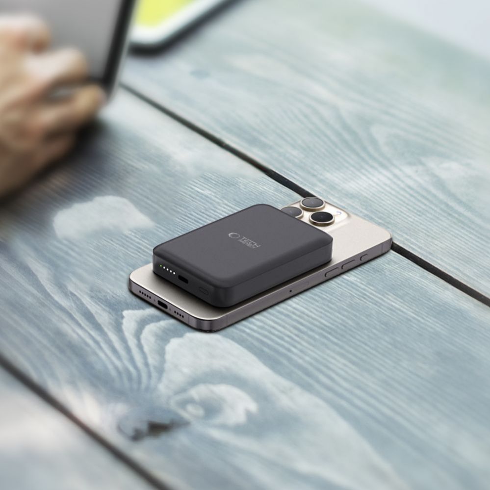 Väline aku Tech-Protect Tech-Protect LifeMag PB11 Powerbank with MagSafe 10000mAh 15W USB-C port - black + USB-C cable
