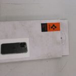 Aizmugurējais vāciņš Spigen  SALE OUT.  Liquid Crystal iPhone 16 Pro 6.3" Glitter crystal ACS08113 DIRTY PACKAGING |  DIRTY PACKAGING 