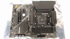 Intel protsessori emaplaat MSI  SALE OUT.  MAG B550 TOMAHAWK MAX WIFI |  MAG B550 TOMAHAWK MAX WIFI | Processor family AMD | Processor socket AM4 | DDR4 DIMM | Memory slots 4 | Supported hard disk drive interfaces 	SATA, M.2 | Number of SATA connectors 6 | Chipset AMD B550 | ATX | USED, REFURBISHED, WITHOUT ACCESSORIES, ONLY BACKPANEL AND ANTENNAS INCLUDED 