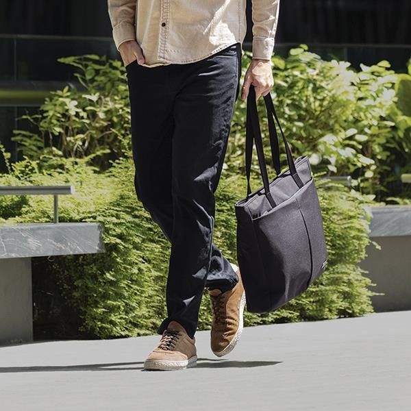 Sülearvuti kott UNIQ Uniq Hava bag for a 16'' RPET laptop - yellow