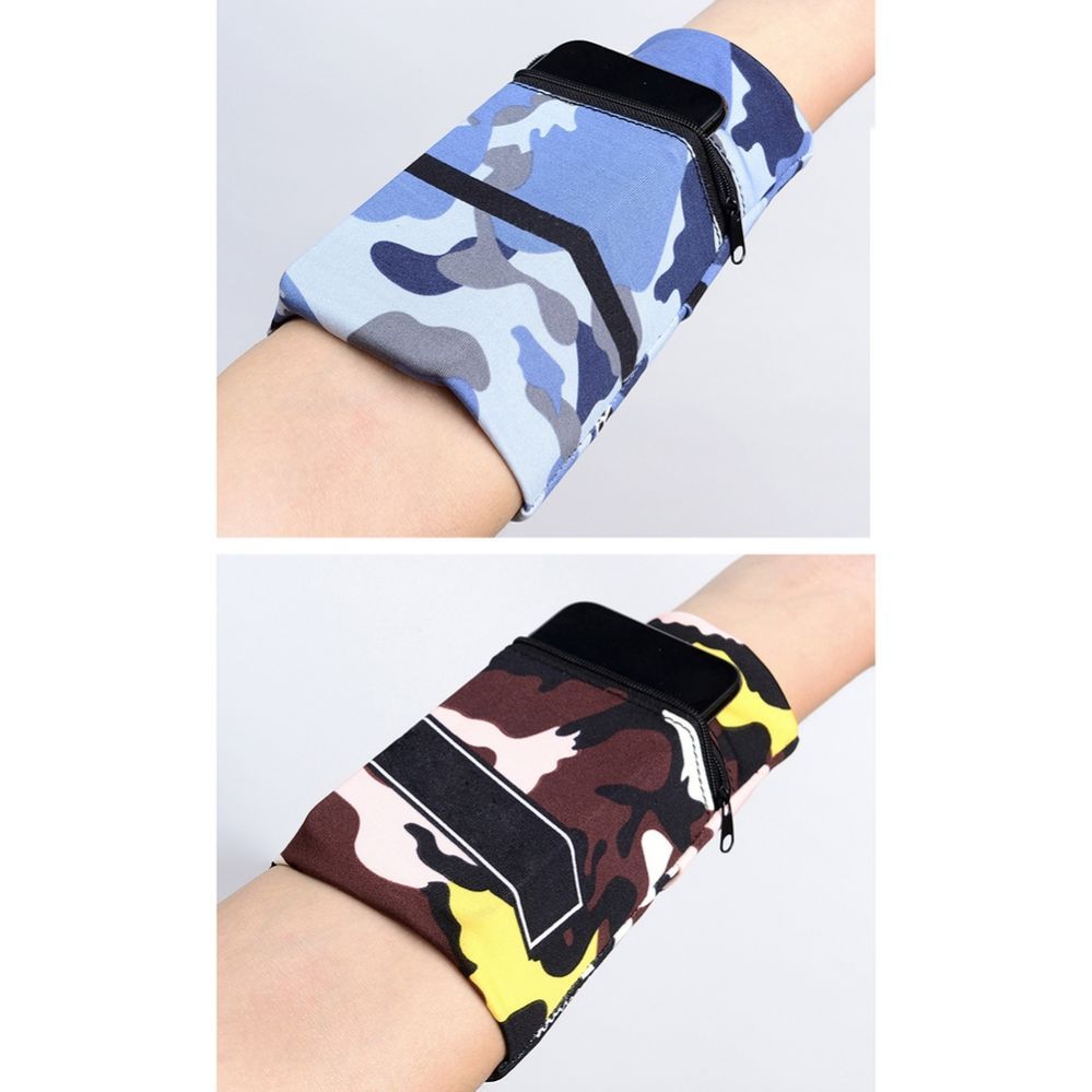 The others Hurtel Fabric armband on the arm for running fitness, camo blue