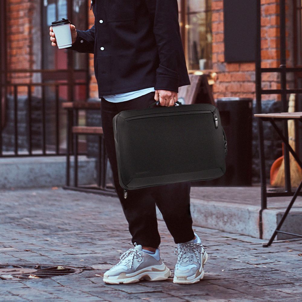 Somas un mugursomas Wozinsky Wozinsky Premium 15.6'' Laptop Backpack/Bag with Strap - Black