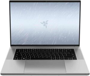 Laptop computer Razer  Blade 16 | Mercury | 16 " | UHD+ | 3840 x 2400 pixels | Intel Core i9 | i9-14900HX | 16 GB | DDR5 | Solid-state drive capacity 2000 GB | NVIDIA GeForce RTX 4070 | GDDR6 | 8 GB | Windows 11 Home | 802.11a/b/d/e/g/h/i/k/n/r/u/v/w/ac/ax/be | Bluetooth version 5.4 | Keyboard language English | Keyboard backlit | Warranty 24 month(s) 