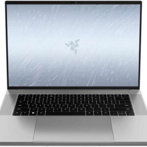 Laptop computer Razer  Blade 16 | Mercury | 16 " | UHD+ | 3840 x 2400 pixels | Intel Core i9 | i9-14900HX | 16 GB | DDR5 | Solid-state drive capacity 2000 GB | NVIDIA GeForce RTX 4070 | GDDR6 | 8 GB | Windows 11 Home | 802.11a/b/d/e/g/h/i/k/n/r/u/v/w/ac/ax/be | Bluetooth version 5.4 | Keyboard language English | Keyboard backlit | Warranty 24 month(s) 