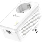 Routers TP-Link  AV1000 Gigabit Passthrough Powerline Adapter TL-PA7017P 1000 Mbit/s, Ethernet LAN (RJ-45) ports 1, No Wi-Fi, Extra socket 