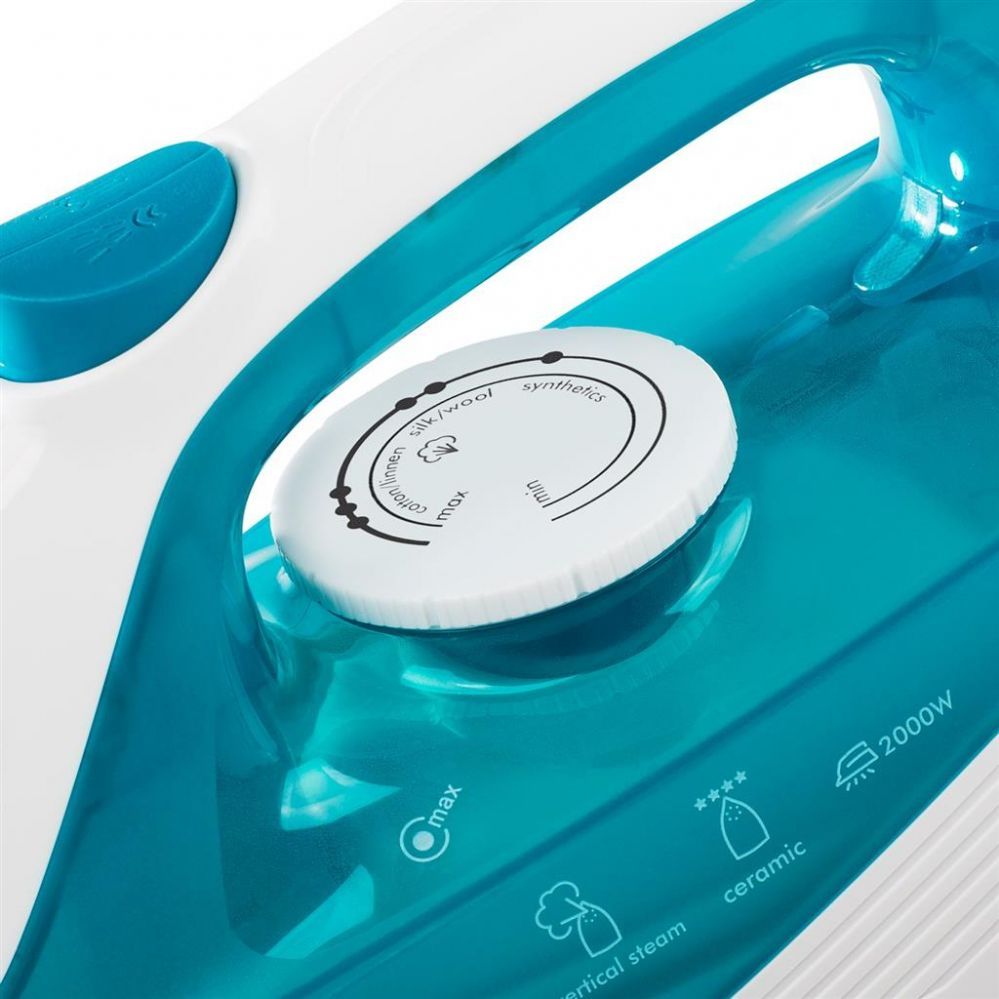 Triikrauad Tristar ST-8300 | Steam Iron | 2000 W | Water tank capacity 210 ml | Continuous steam 16 g/min | Green