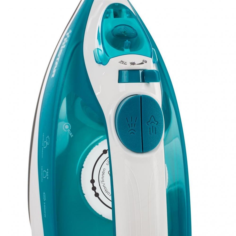 Triikrauad Tristar ST-8300 | Steam Iron | 2000 W | Water tank capacity 210 ml | Continuous steam 16 g/min | Green