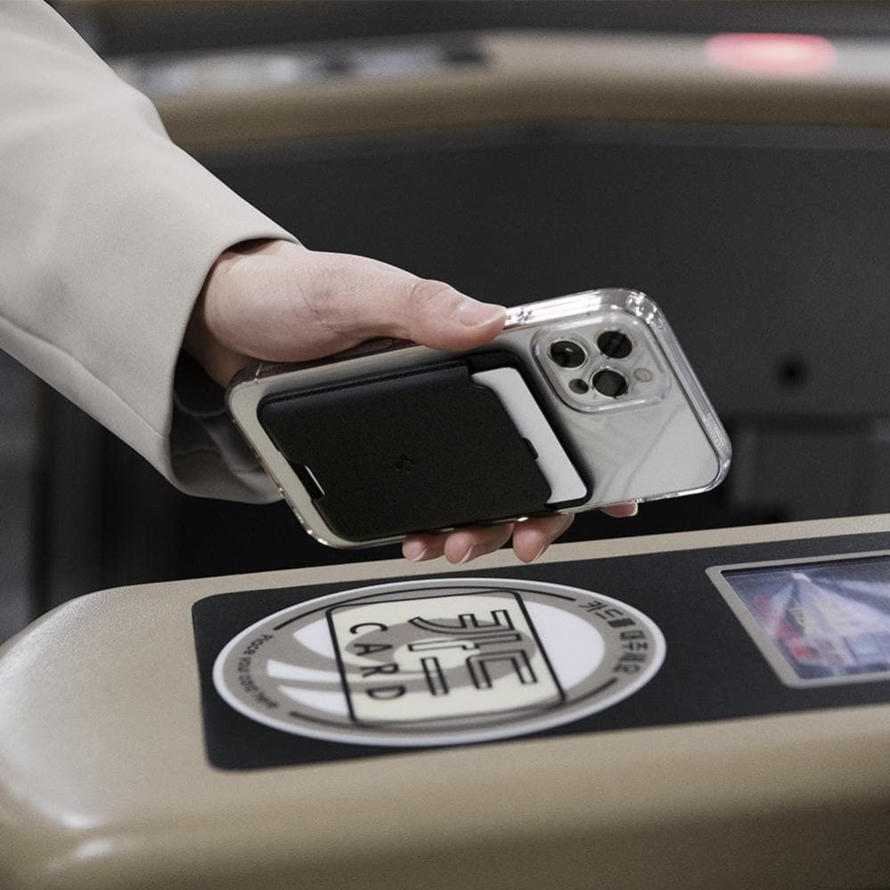 Citas preces Spigen Black