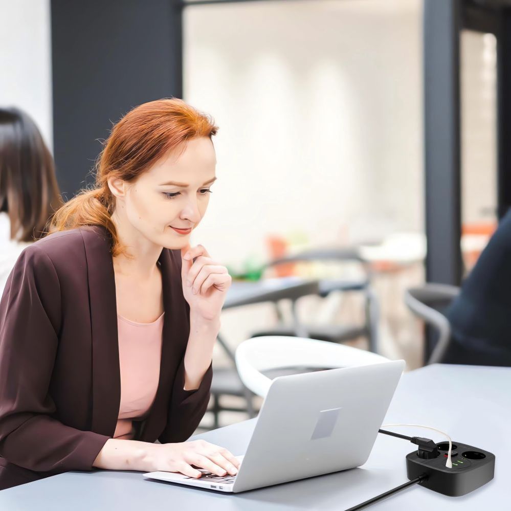 Kitos prekės Tech-Protect Tech-Protect PCS3X4 power strip, 3 sockets, 2xUSB-A, 2xUSB-C 200 cm - black