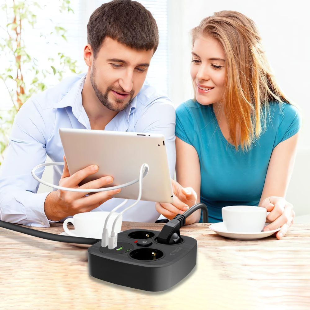Kitos prekės Tech-Protect Tech-Protect PCS3X4 power strip, 3 sockets, 2xUSB-A, 2xUSB-C 200 cm - black