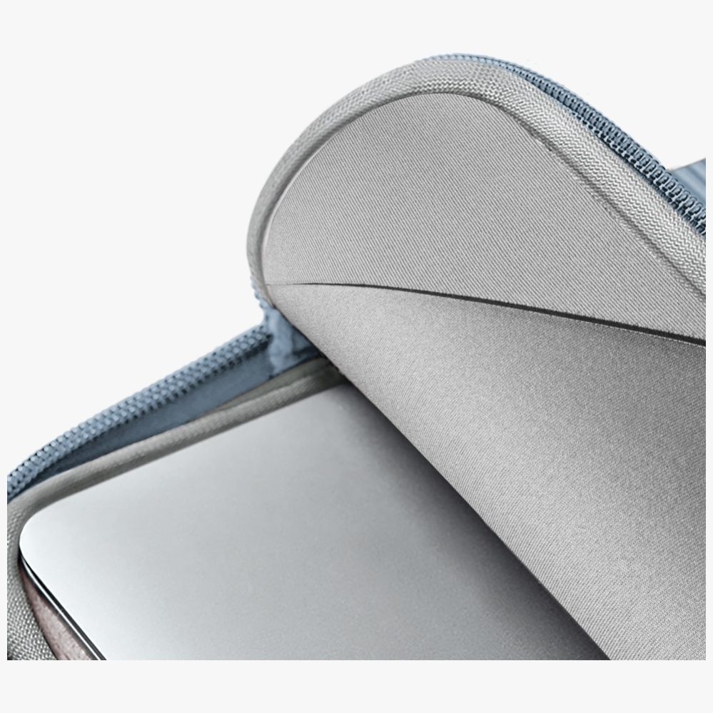 Citas preces UNIQ Uniq Cyprus Ridge Edition Laptop Sleeve bag for a 14" water-resistant neoprene laptop - blue