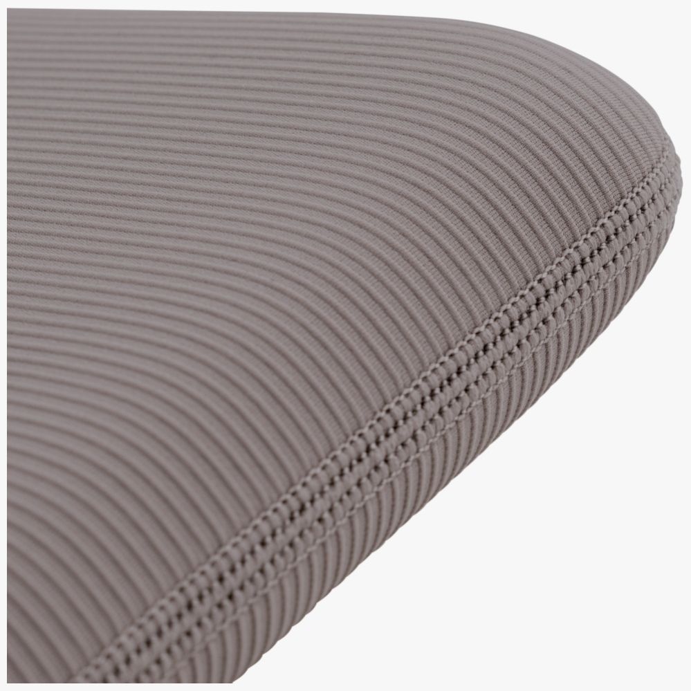 Citas preces UNIQ Uniq Cyprus Ridge Edition Laptop Sleeve for 14" laptops, water-resistant neoprene - gray