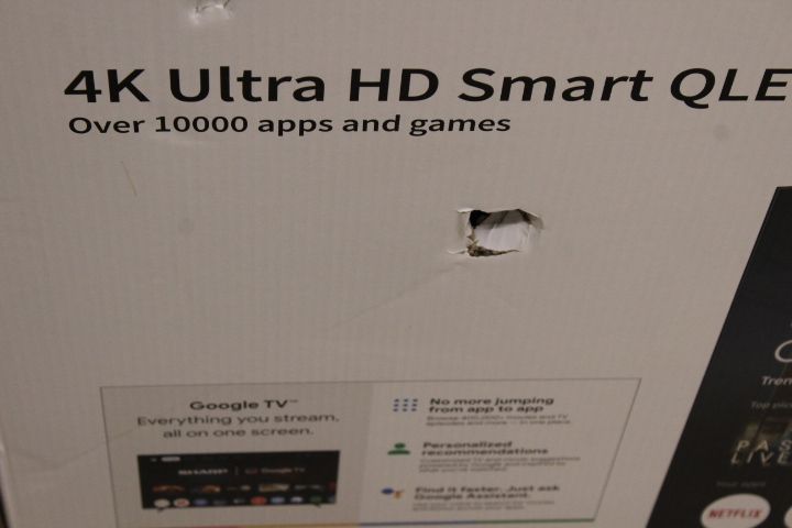 Телевизор Sharp SALE OUT. 50HP6265E 50" (126cm) QLED 4K Ultra HD Google TV, Dolby Vision, Dolby Atmos, Central Stand | 50HP6265E | 50 | Smart TV | Google TV | UHD | Black | DAMAGED PACKAGING