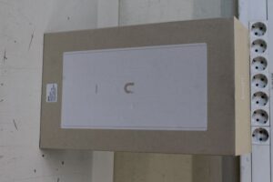 Maršrutizatoriai UBIQUITI  SALE OUT.  U6-Mesh-Pro Access Point WiFi 6 AP |  Access Point | U6-Mesh-Pro | 2.4 GHz, 5 GHz | 10/100/1000 Mbit/s | Ethernet LAN (RJ-45) ports 2 | MU-MiMO Yes | PoE in | Antenna type Integrated omnidirectional super antenna | USED, SPOTS ON BOTTOM EDGES 