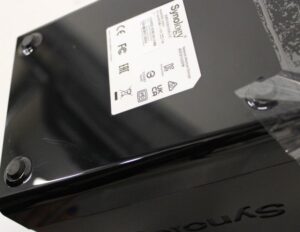 Zibatmiņa Synology  SALE OUT.  DS423 4-by/Realtek RTD1619B/2GB DDR4/4 x 3.5" Hot-Swap/2x1GbE/2xUSB3.2/2xFan/RAID 0,1,5,6,10,Hybrid/2Y  Tower NAS DS423 up to 4 HDD/SSD Realtek RTD1619B Processor frequency 1.7 GHz 2 GB DDR4 UNPACKED, SCRATCHED ON BOTTOM |  Tower NAS | DS423 | up to 4 HDD/SSD | Realtek | RTD1619B | Processor frequency 1.7 GHz | 2 GB | DDR4 | UNPACKED, SCRATCHED ON BOTTOM 