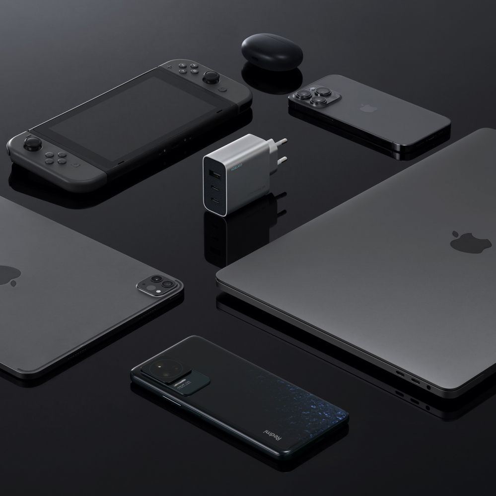 Adaptrid Cuktech Cuktech 65W GaN 2xUSB-C 1xUSB-A Wall Charger - Gray