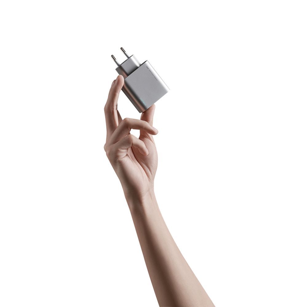 Adaptrid Cuktech Cuktech 65W GaN 2xUSB-C 1xUSB-A Wall Charger - Gray