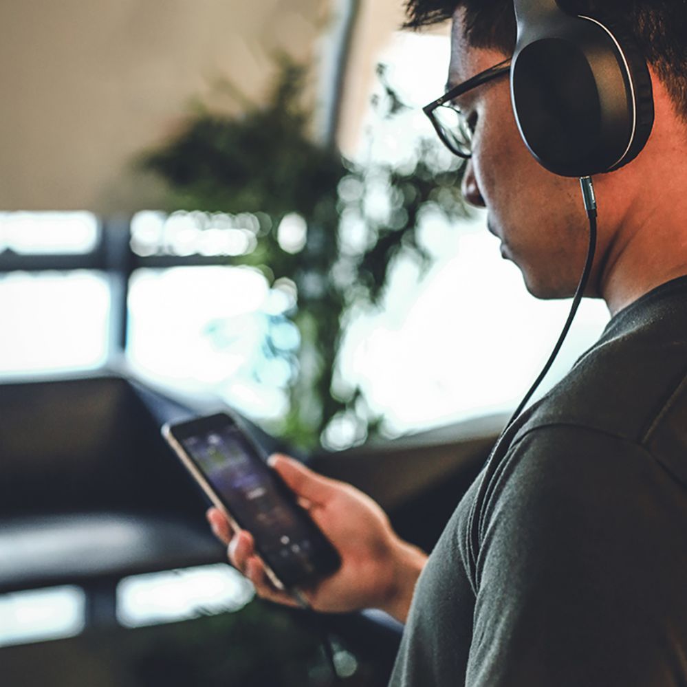 Кабель Ugreen Ugreen angled AUX cable 2 x mini jack 3.5 mm 1m blue (AV112)