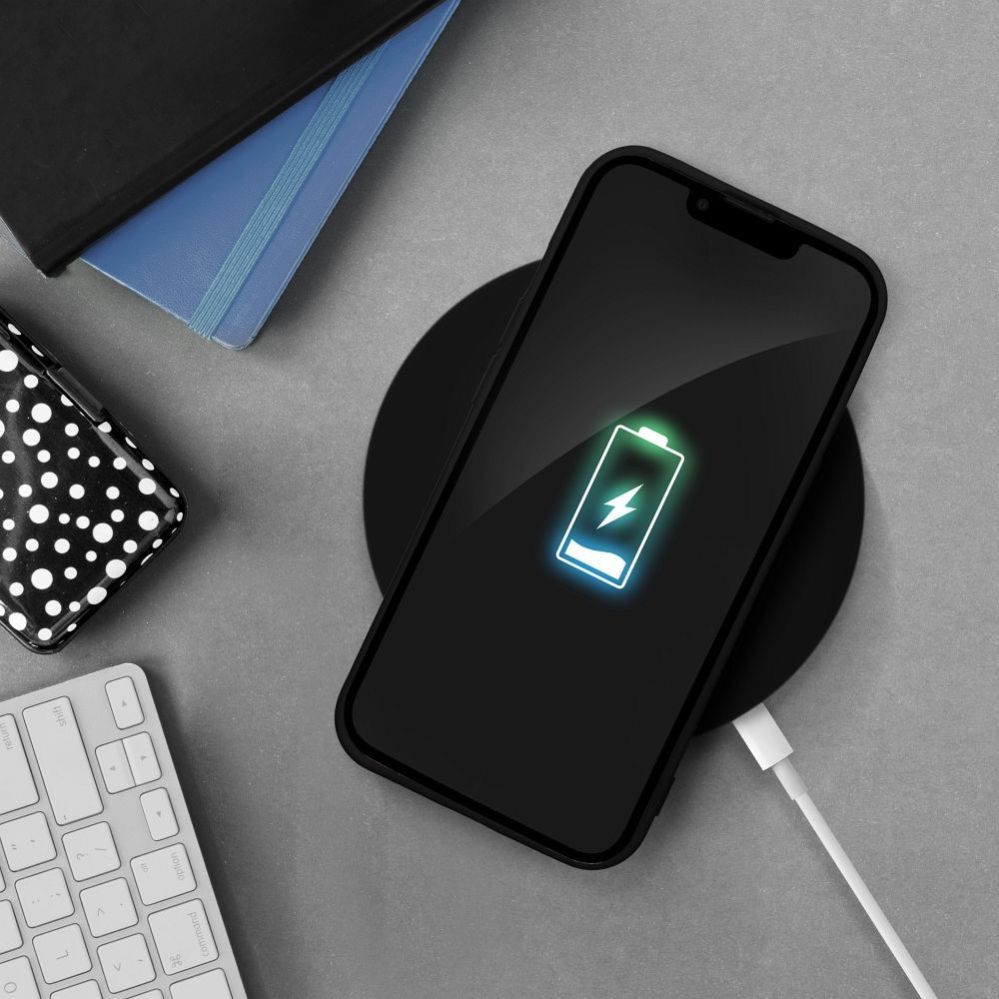 Tagakaaned OEM SILICONE case for IPHONE 15 black