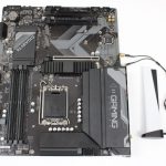 Motherboard for Intel processors Gigabyte  SALE OUT.  USED, REFURBISHED, WITHOUT ACCESSORIES, ONLY BACK PANEL, AND ANTENA INCLUDED 