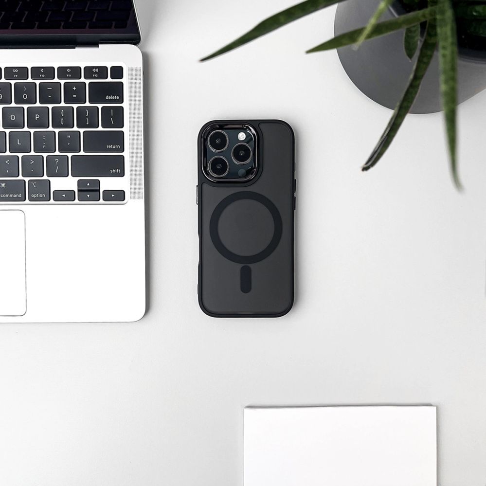 Nugarėlės dėklai Hurtel Fashion Case with MagSafe for iPhone 16e - Black