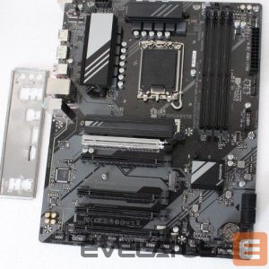 Intel protsessori emaplaat Gigabyte  USED, REFURBISHED, WITHOUT ORIGINAL PACKAGING AND ACCESSORIES, ONLY BACK PANEL INCLUDED 